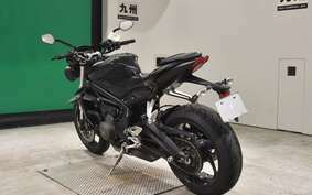 TRIUMPH STREET TRIPLE S 2018 DA404Z