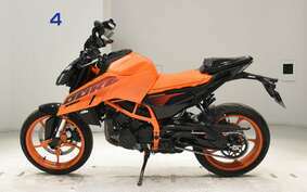 KTM 390 DUKE 2024