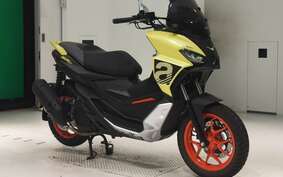 APRILIA SR GT125