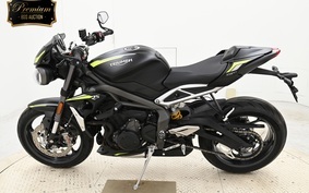 TRIUMPH STREET TRIPLE RS 2021