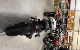 TRIUMPH STREET TRIPLE 2013 TTL116