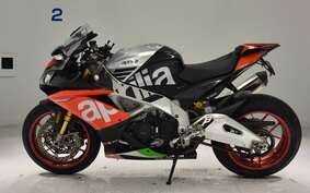 APRILIA RSV4R 2018