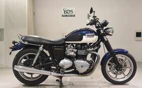 TRIUMPH BONNEVILLE SE 2011