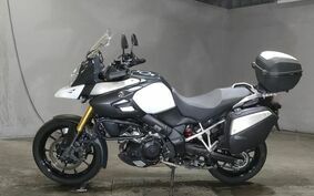 SUZUKI DL1000 ( V-Strom 1000 ) 2015 VU51A