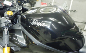 KAWASAKI ZX-25R ZX250E