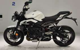 TRIUMPH STREET TRIPLE R 2023