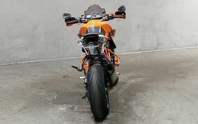 KTM 1290 SUPER DUKE R 2015 V39