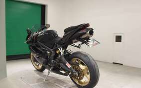 TRIUMPH DAYTONA 675 2011