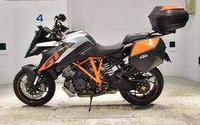 KTM 1290 SUPER DUKE GT 2017 V6940