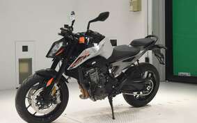 KTM 790 DUKE 2023 TU740