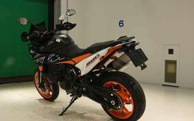 KTM 890 SMT 2024