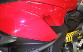 DUCATI STREETFIGHTER V2 2022