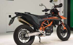 KTM 690 SMC R 2023