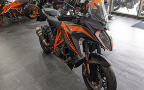 KTM 1290 SUPER DUKE GT 2023 V6940