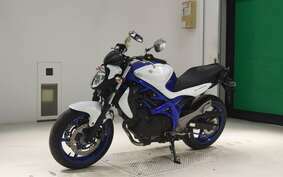 SUZUKI GLADIUS 2012 VK58A