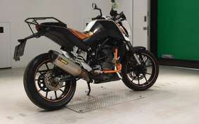 KTM 200 DUKE JUC40