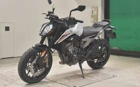 KTM 790 DUKE 2024