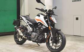 KTM 390 DUKE 2023 JPJ40