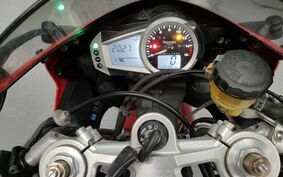 TRIUMPH DAYTONA 675 2010 MD1066