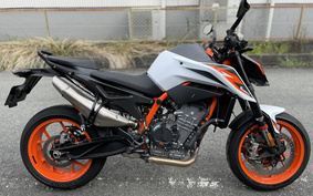 KTM 890 DUKE R 2023 TU940