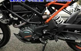 KTM 125 DUKE JPA40