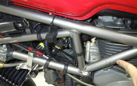 DUCATI MONSTER 900 SI 2001 M200A