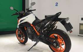 KTM 890 DUKE R 2021