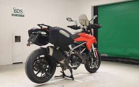 DUCATI HYPERSTRADA 820 2014 B201J