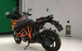 KTM 1290 SUPER DUKE GT 2023