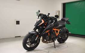 KTM 1290 SUPER DUKE R 2020