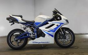 TRIUMPH DAYTONA 675 2010 MD1066