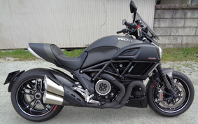 DUCATI DIAVEL Carbon 2017 G105J