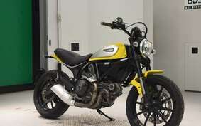 DUCATI SCRAMBLER ICON 2016