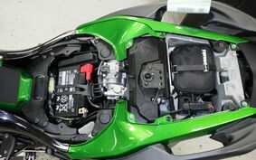 KAWASAKI NINJA H2 SX SE 2024 ZXT02P