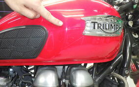 TRIUMPH THRUXTON 900 2008 J9147G