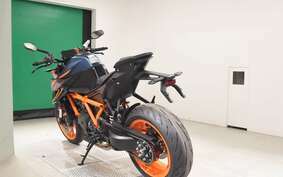 KTM 1290 SUPER DUKE R 2024