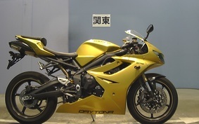 TRIUMPH DAYTONA 675 2013 MD1066