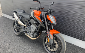 KTM 890 DUKE 2021 TU940