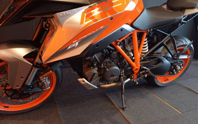 KTM 1290 SUPER DUKE GT 2023 V6940