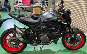 DUCATI MONSTER 937+ 2021 1M00A