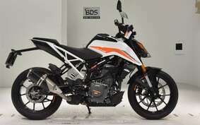 KTM 390 DUKE 2024