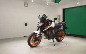 KTM 890 DUKE R 2021 TU940