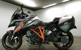 KTM 1290 SUPER DUKE GT 2018 V6940