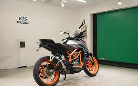 KTM 390 DUKE 2023