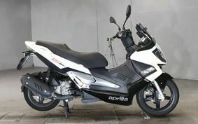 APRILIA SR MAX 300 2015 不明