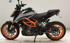 KTM 390 DUKE 2022 JPJ40