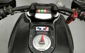 DUCATI DIAVEL Dark 2014 G102J