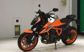 KTM 1290 SUPER DUKE R 2022