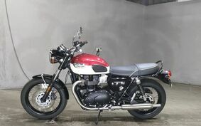 TRIUMPH BONNEVILLE T100 2023 DAD70