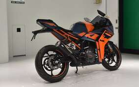 KTM 390 RC 2023 JYJ40